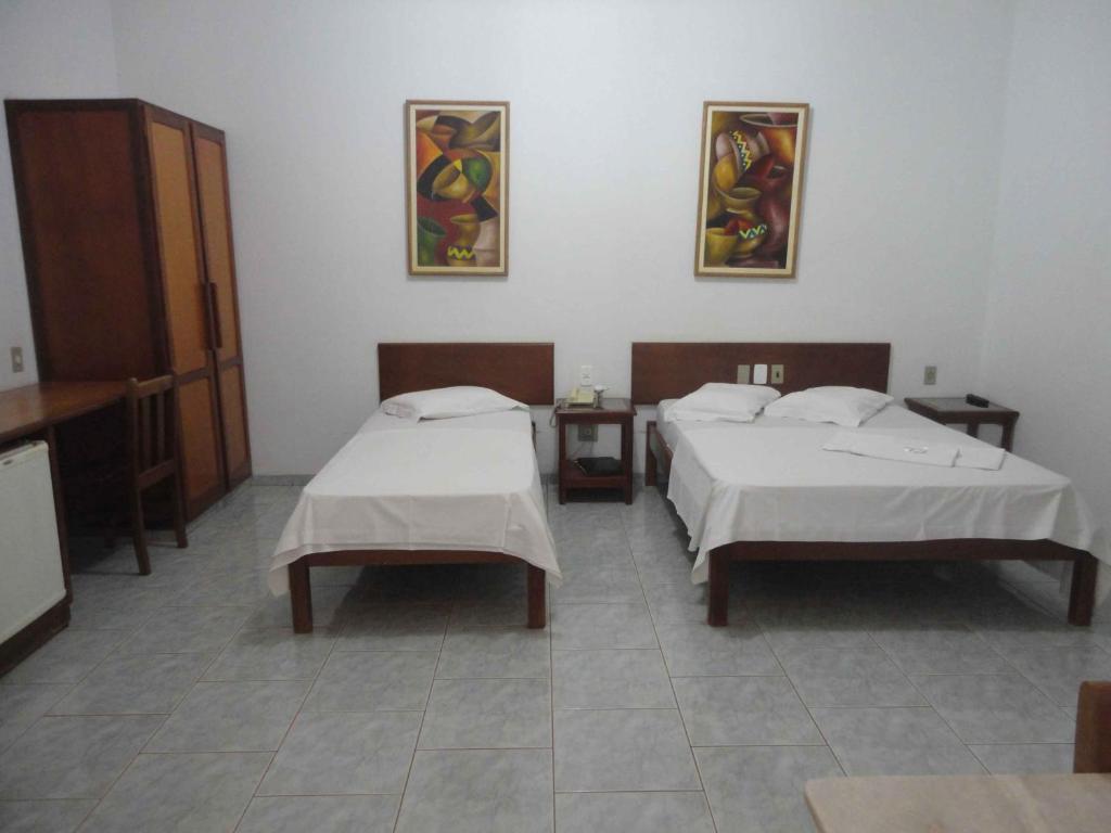 Hotel Marathi Park Rondonópolis Oda fotoğraf